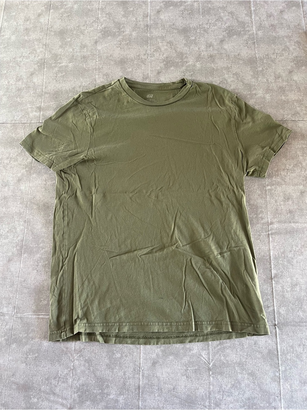 H&M Men's Olive Crew Neck Short Sleeve Tee
